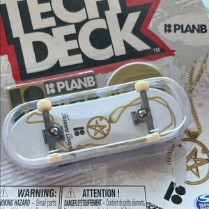 Tech Deck Fingerboard - White and Gold